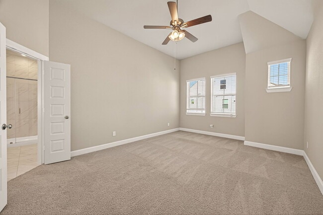 Building Photo - 3223 Cedar Dawn Ln