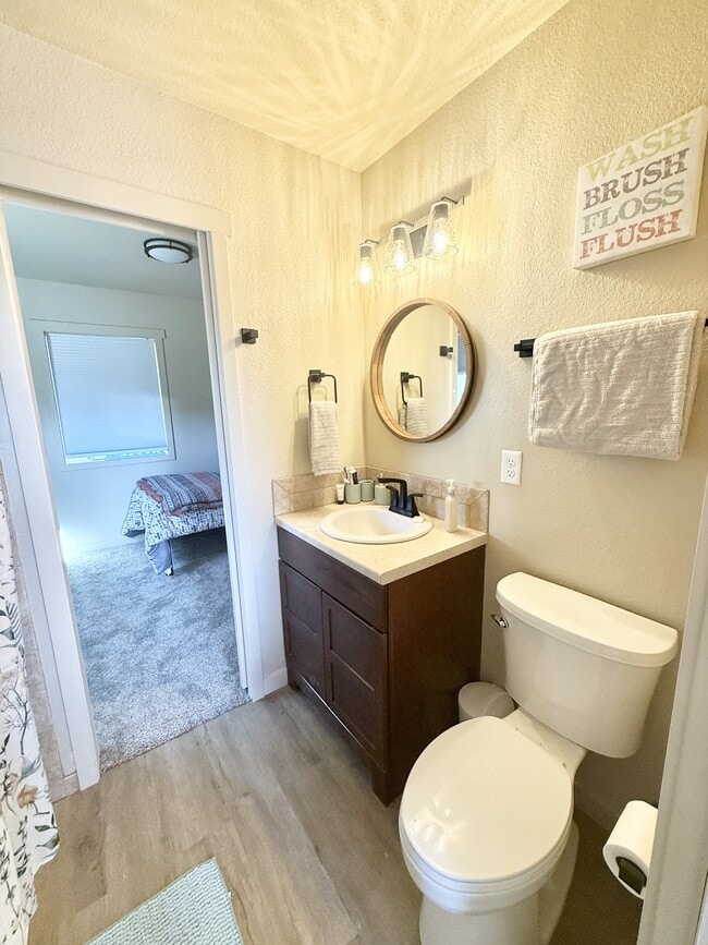 Building Photo - 186 W Quandary Ct