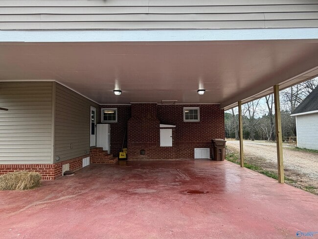 Building Photo - 16519 Market St