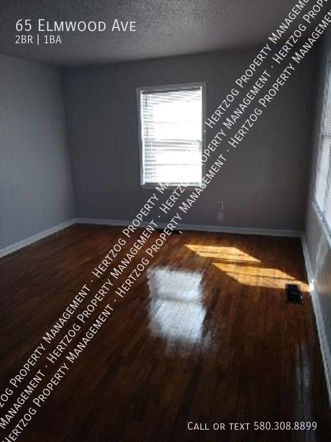 Building Photo - 65 Elmwood Ave