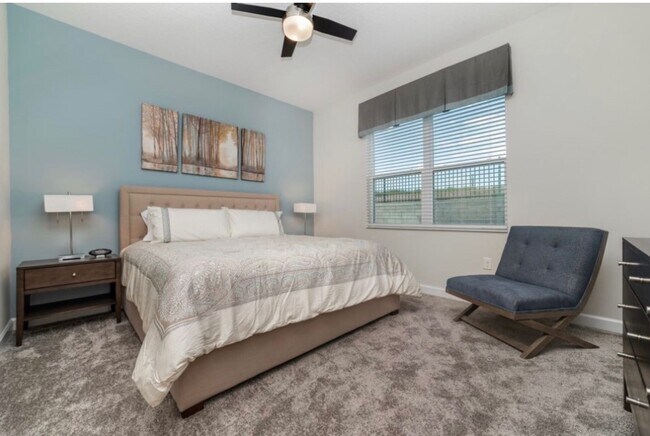 Building Photo - BEAUTIFUL CHAMPIONS GATE 2 BED 2 BATH COND0  w/GARAGE - FULLY FURNISHED - 12 MONTH RENTAL