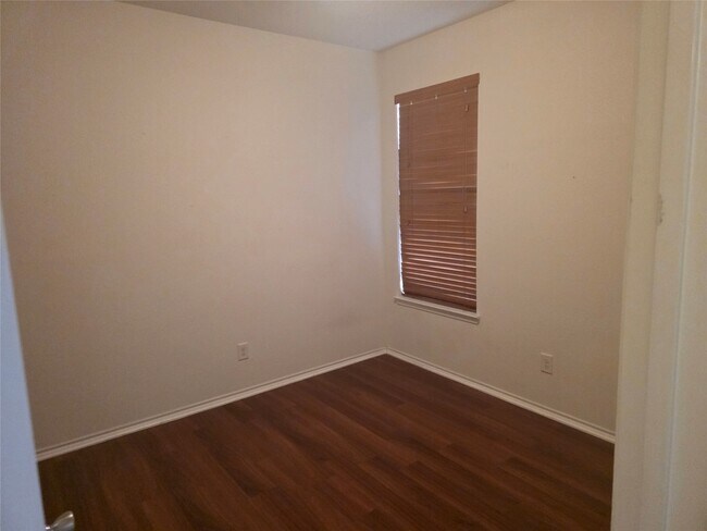 Building Photo - 12062 Bach Orchard Tr