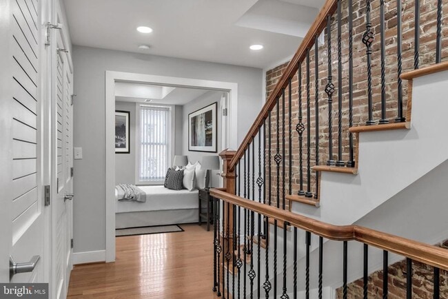 Building Photo - 1310 Riggs St NW