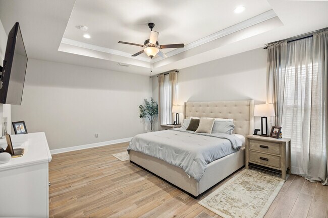 Building Photo - 212 Blaze Blvd