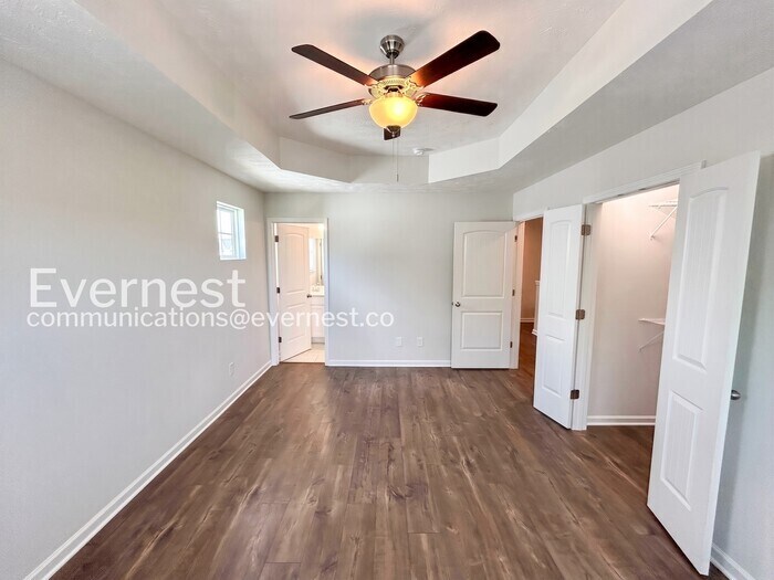 Building Photo - 212 Ansley Wy