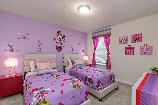 Building Photo - 7195 Oakmoss Loop