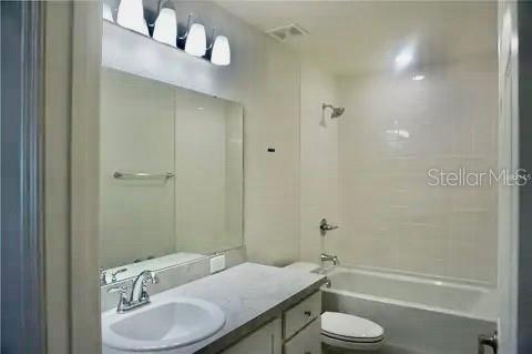 Building Photo - 2607 Tulip Dr