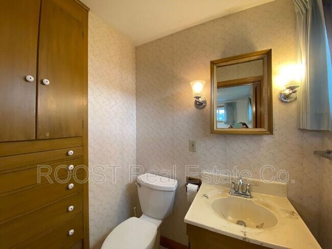 Building Photo - 963 Torrence Dr