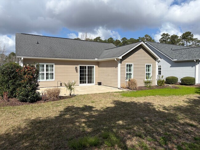 Building Photo - 3154 Shorecrest Bay Dr