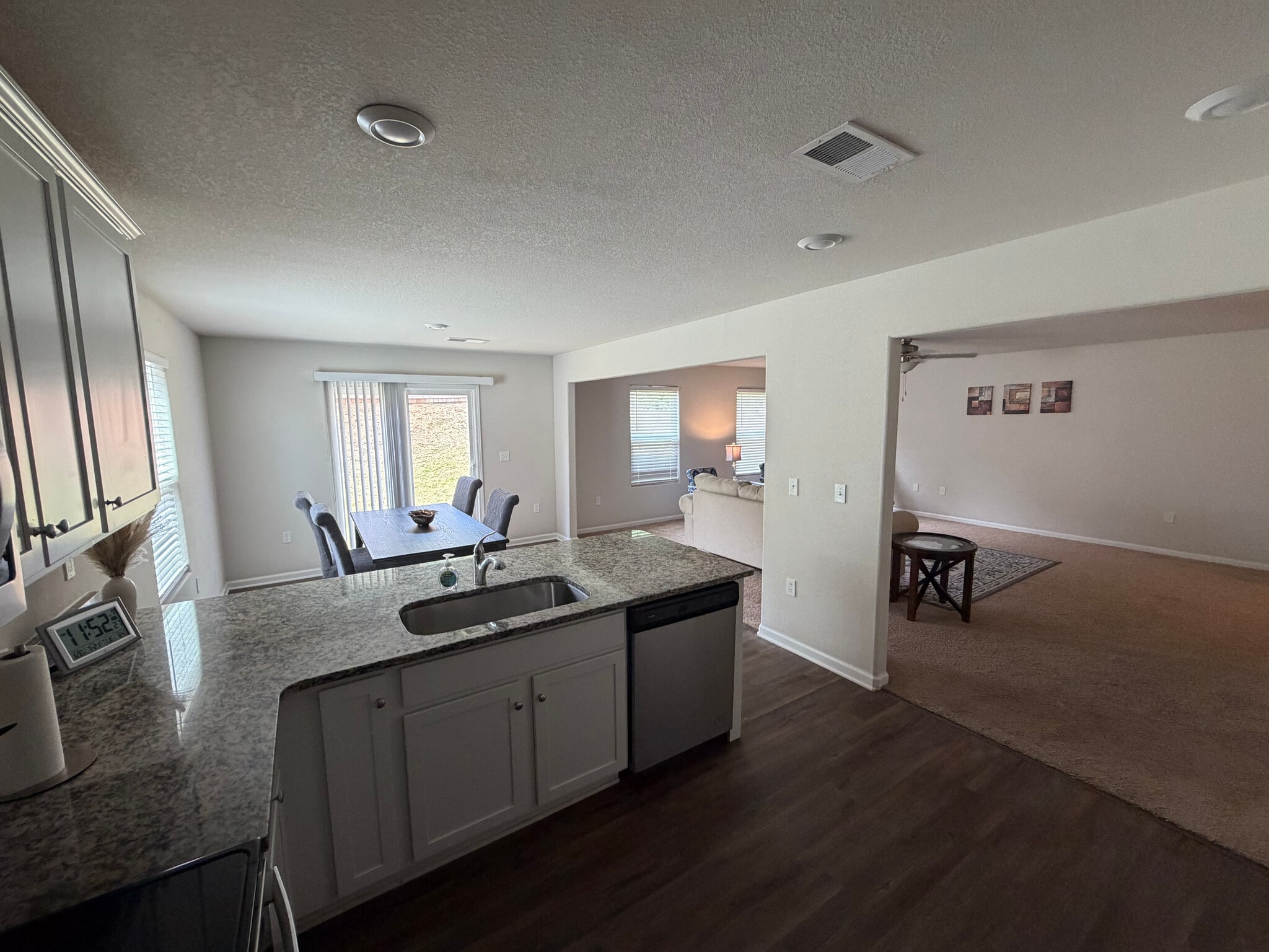 Building Photo - Room in House on Creedmore Hills Dr