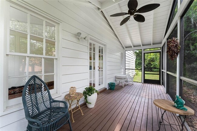 Building Photo - 220 Overlook Rd