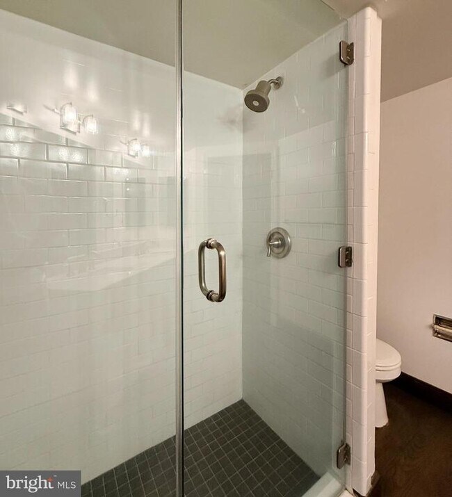 Building Photo - 2731 M St NW