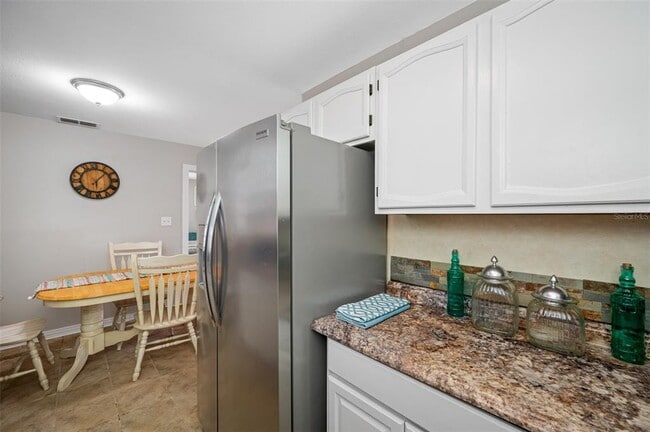 Building Photo - 4704 W Wyoming Ave