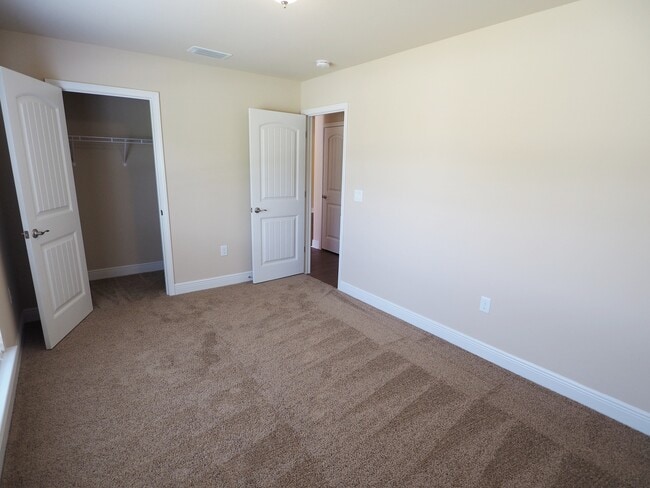 Building Photo - Cozy home in Copperwood Subdivision!