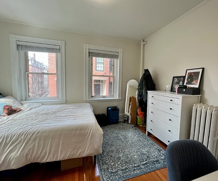 Unit 4 - 106 Myrtle St