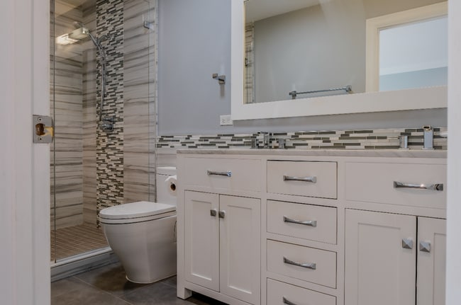 Building Photo - Beautifully remodeled, Los Altos Schools, ...