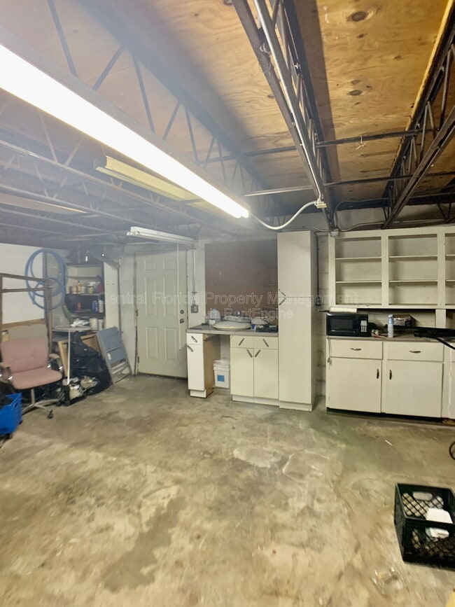 Building Photo - 1235 Virginia Dr