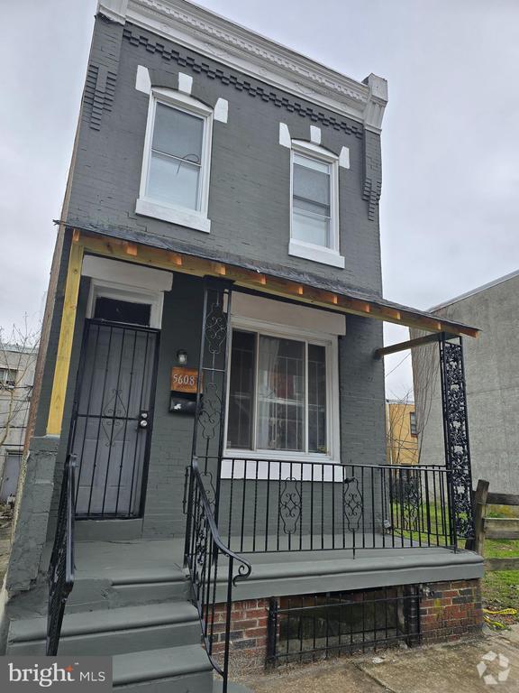 Building Photo - 5608 Appletree St