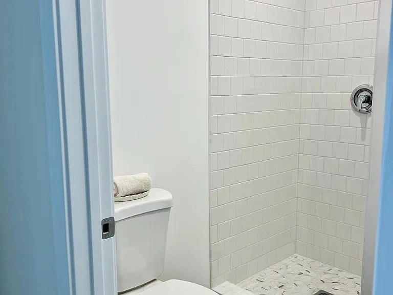 Building Photo - 9427 S 2nd Ave