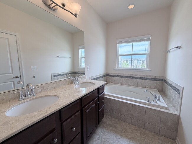 Building Photo - 5613 Freewill Ln