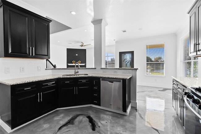 Building Photo - 7619 Omaha Dr