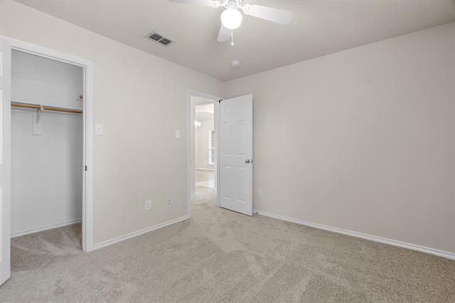 Building Photo - 6005 Parkplace Dr