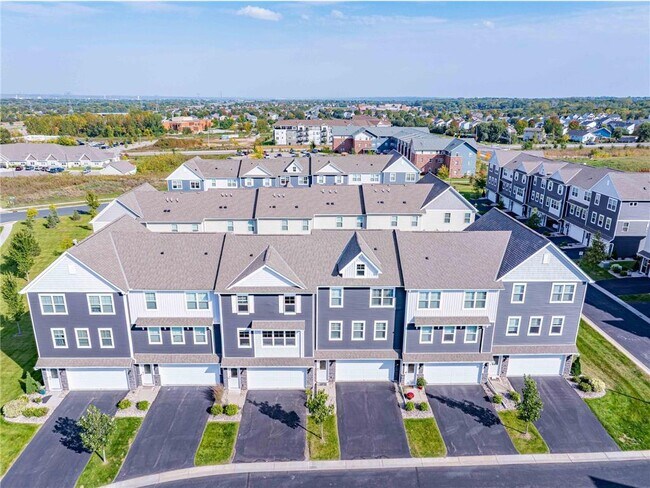 Building Photo - 1619 Windigo Ln