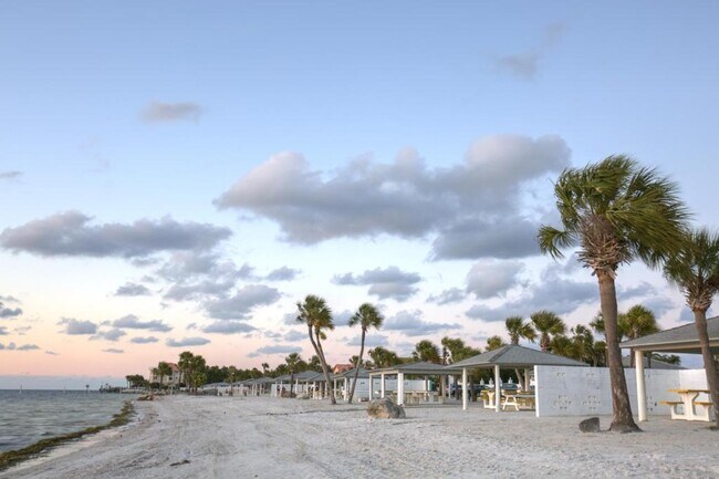 Building Photo - 4854 Marine Pky