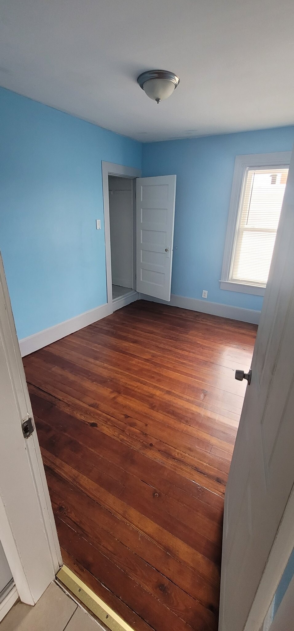 Building Photo - 162 Urban Ave