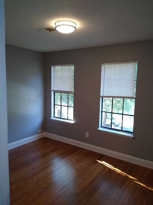 Building Photo - 1088 Brandon Hill Way