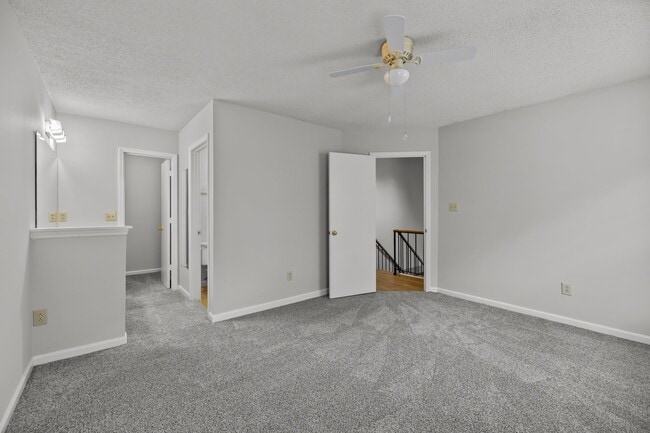 Building Photo - 8910 St Pierre Ln