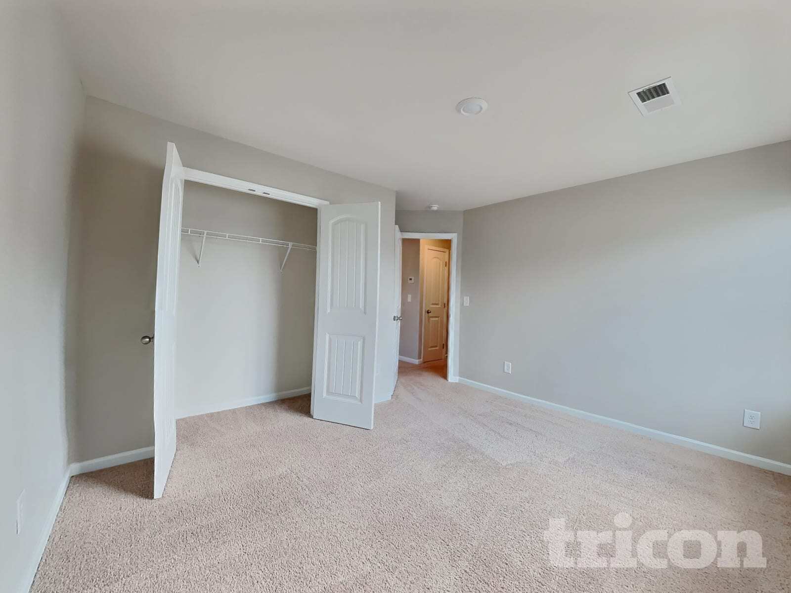 Building Photo - 14 Ivy Bank Dr