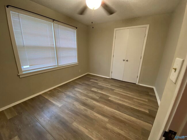 Building Photo - 193 Agua Dr