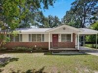 Building Photo - 2900 Holt Dr