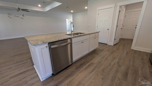 Building Photo - 3333 Southwind Dr