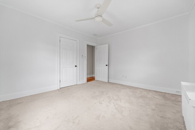 Building Photo - 5807 Callowhill St