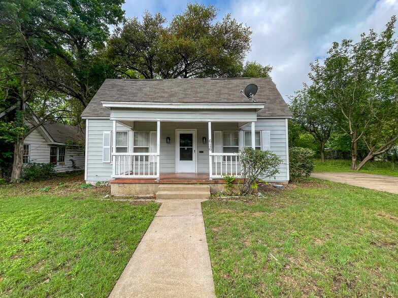 Primary Photo - 616 N 35th St