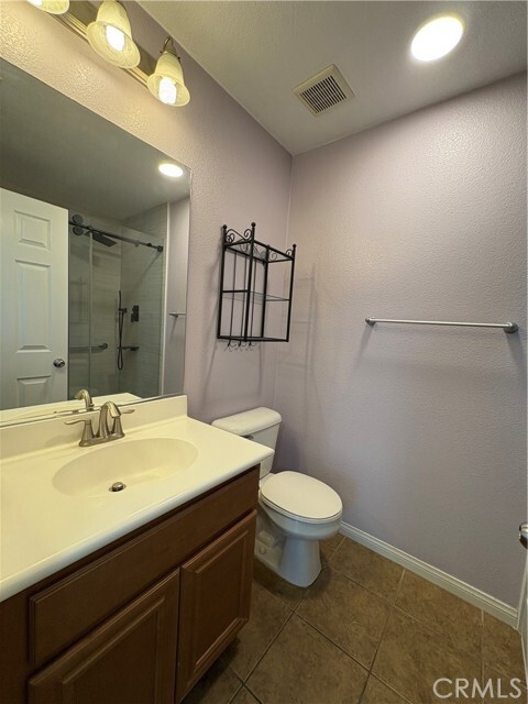Building Photo - 6694 Black Forest Dr