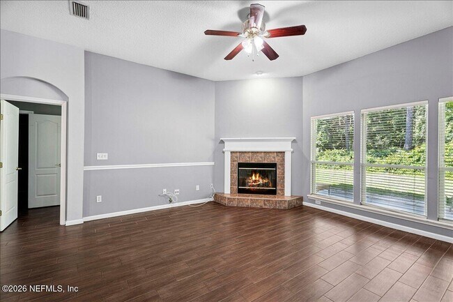 Building Photo - 8871 Canopy Oaks Dr