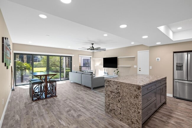 Building Photo - 11863 Wimbledon Cir