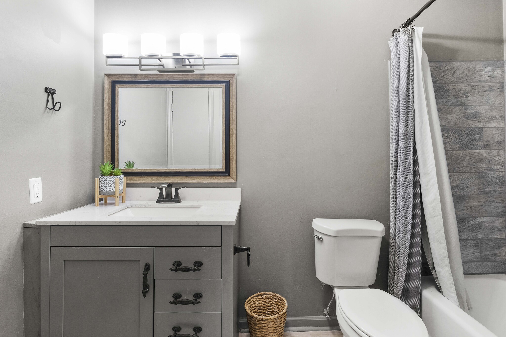 Bathroom - 5709 Lyons View Pike