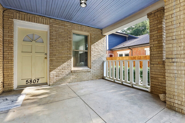 Building Photo - 5807 Vickery Blvd
