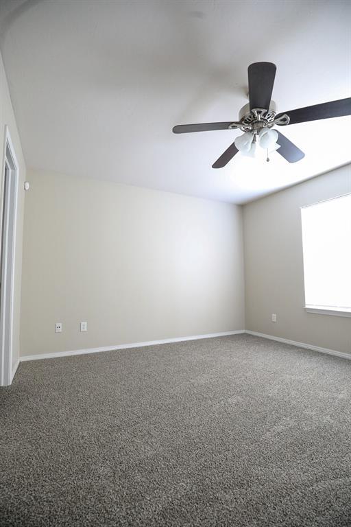 Building Photo - 2705 NW 187th Terrace