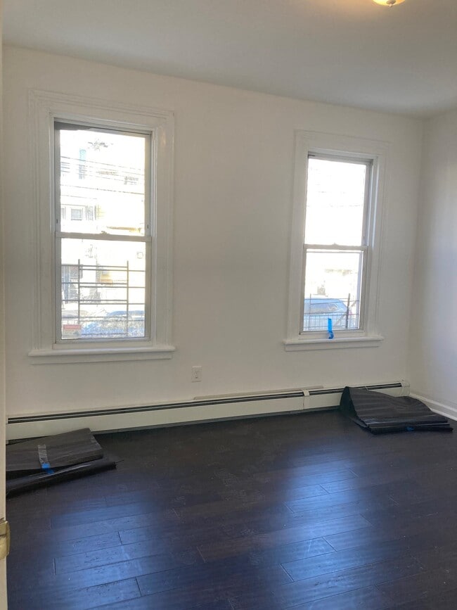 Building Photo - 63 Belmont Ave