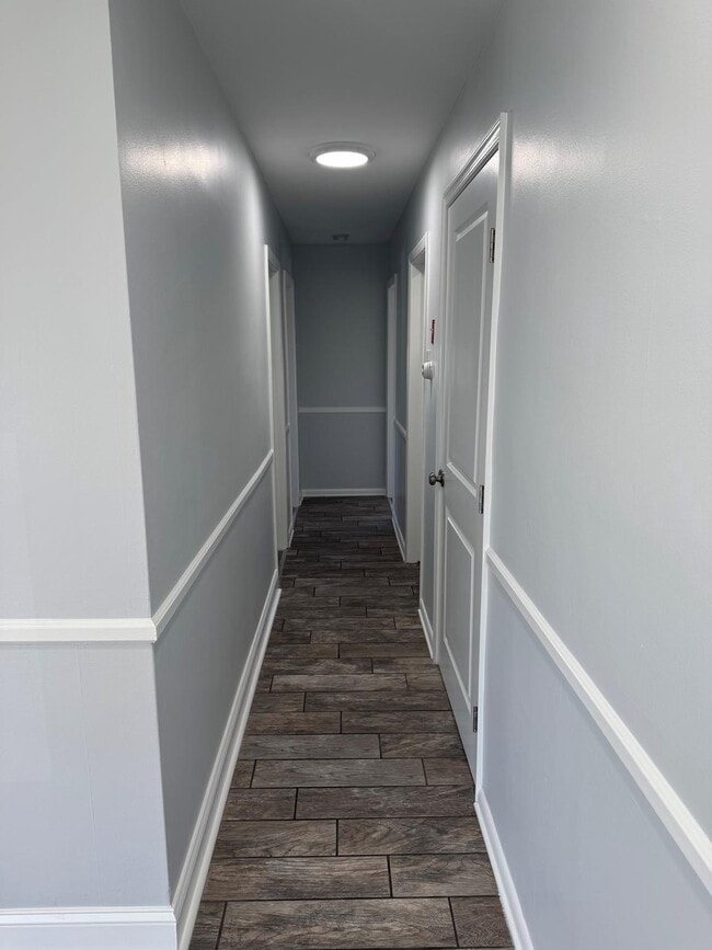 Building Photo - 131 1st Ave