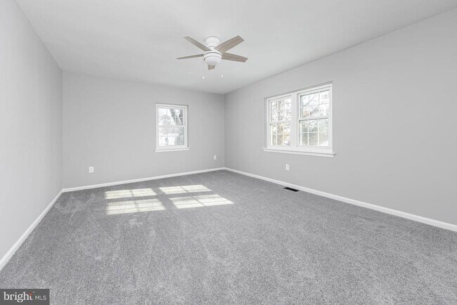 Building Photo - 44 Cranford Rd