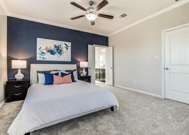 Building Photo - 508 Nogales Ln