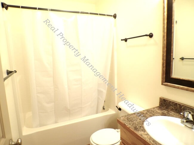 Building Photo - 2153 Gold Ave