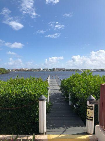 Building Photo - 720 N Dixie Hwy