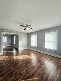 Building Photo - 1911 Park Ave